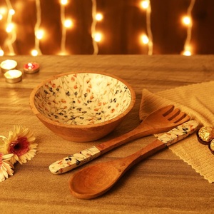 Ustensiles de cuisine bol décoratif de service à salade en bois fabricant nouveau Design bol de service à salade en bois de mangue décoration de la maison et Restaurants - Product Image 4