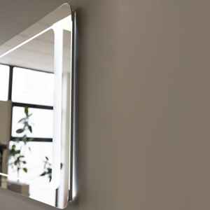 Espejo frontal con retroiluminación LED de 90x60 cm y acabado arenado - Product Image 2