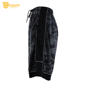 Short de basket-ball à logo personnalisé en gros poches XS grande taille Gym Running Street Wear été respirant antibactérien 100% - Product Image 3