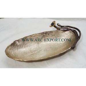 Nouveau dernier design support de bol en métal de couleur blanche décoration de la maison plateau à dessert de table et bol support en or prix de gros - Product Image 4