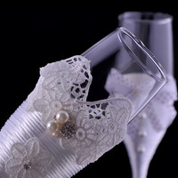 Cadeaux de décorations de mariage Robe de mariée personnalisée Verre à vin Verres à champagne faits à la main pour les mariés