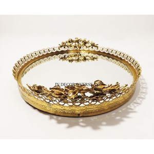 Bandeja de servicio de espejo de primera calidad de forma redonda más exigente con diseñador de lujo de metal chapado en oro enmarcado en un precio impresionante - Product Image 4