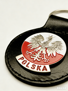Llavero de Cuero Genuino con Emblema del Águila de Polonia, Llavero de Metal con Logotipo Personalizado de la Bandera de Polonia para Regalo de Recuerdo - Product Image 2