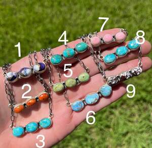 Collar de tres piedras de plata de ley, collar de piedras preciosas hecho a mano, joyería de plata minimalista para uso diario - Product Image 5