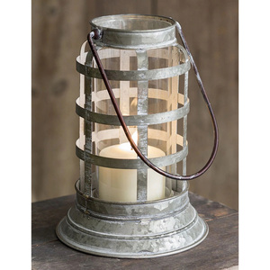 Lanterne à bougie en verre et en métal de dernière conception pour la décoration de la maison et de l'hôtel au meilleur prix de l'Inde - Product Image 2