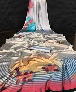 Nuevo Sari de Trabajo de Rayón Suave Estampado Multicolor, Diseño Moderno y Elegante, con Blusa Sin Coser, Prenda Étnica Alphanumero - Product Image 3