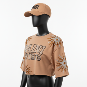 T-shirt court pour femme en coton et polyester de qualité supérieure, 220 GSM, brun camel, toucher doux, logo en strass, chemise pour femme - Product Image 3