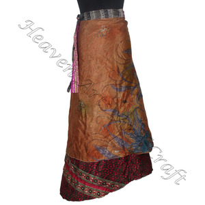 กระโปรงผ้าไหมส่าหรีรีไซเคิลสุดมหัศจรรย์ชุดเดรสแบบกลับด้านได้ชุดเดรสสไตล์โบฮีมีหลายสีใส่ในฤดูร้อนสวมใส่สบายแฟชั่นฮิปปี้ - Product Image 1