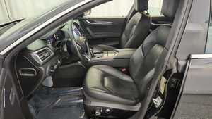 2024 R21 RWD Automático Gasolina/Petróleo Euro IV Motor 4.1-6L Asientos de Cuero Techo Solar Cámara Trasera 360 - Product Image 4