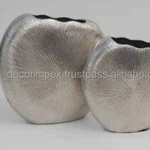 Vase en céramique argenté brillant cercle creux moderne avec trou Vase à fleurs pour la décoration intérieure pour chambre chambre à coucher - Product Image 1