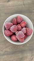 Beste Deal Gevriesdroogde Aardbei Voor Ijs Topping, Combinatiepakketten En Levering Van De Voedingsindustrie Uit Vietnam