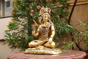 Fournisseur indien fait à la main en laiton de finition antique Shiva Murti utilisé pour Mandir et la maison Pooja disponible chez Wholesale Supply - Product Image 4