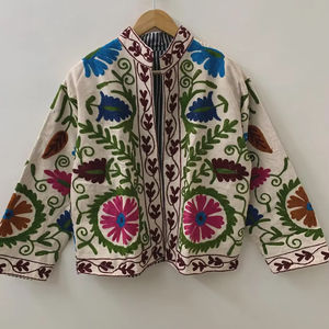 Chaqueta de verano India con bordado floral Suzani, abrigo de algodón estampado con botón, Chaqueta corta de punto estampada - Product Image 1
