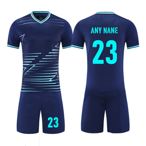 T-shirt de football rayé respirant de qualité supérieure, sublimation sportive, maillot de football rétro personnalisé, maillot de football pour hommes - Product Image 1