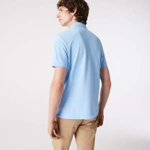 Polo en coton extensible avec Logo brodé personnalisé, coupe régulière, bleu pierre, 100%, avec patte de boutonnage cachée et côtelé - Product Image 2