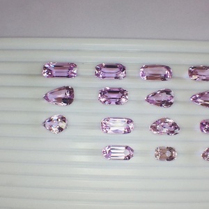 แหวนเงิน925สเตอร์ลิงธรรมชาติพร้อมอัญมณีธรรมชาติในประเภทและสไตล์ที่แตกต่างกันเหมาะสำหรับงานแต่งงานหรืองานหมั้น - Product Image 1