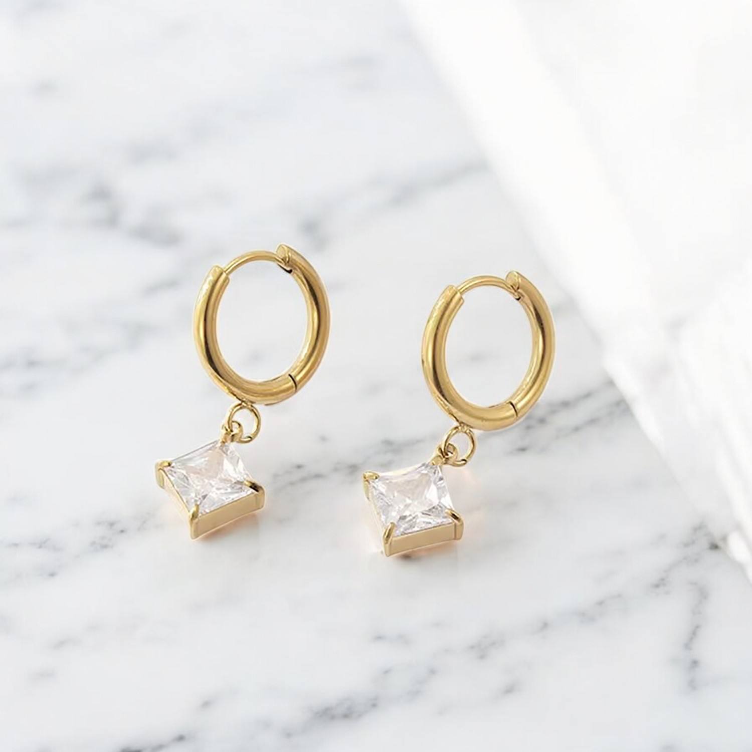 ควอตซ์ใส