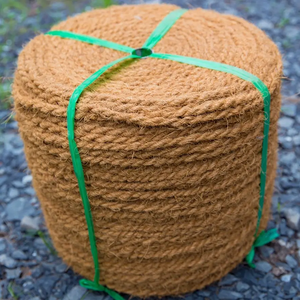 Corde de coco naturelle/corde tressée en fibre de coco/corde de coco solide et durable avec un prix compétitif en Inde - Product Image 5