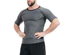 T-shirt de compression à séchage rapide pour homme - Antibactérien, respirant, en spandex/polyester, design personnalisable pour l'entraînement en extérieur - Product Image 6