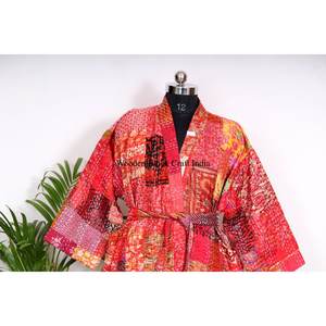Robe de chambre kimono en soie indienne multicolore, style Kantha, vente en gros, vêtements de nuit, couleur rouge, patchwork fait main, robe longue maxi - Product Image 4