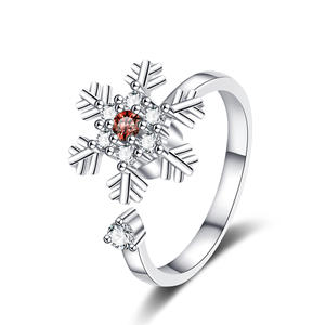 Bague rotative flocon de neige pour femmes, plaquée argent, design tendance, unique, sophistiqué, anti-stress, cadeau de noël - Product Image 5