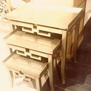 Mesa de Madera Maciza para Exteriores, Tallada a Mano por Artesanos Pakistaníes, de Alta Calidad, Plegable, Portátil, para Jardín, Patio, Comedor - Product Image 1