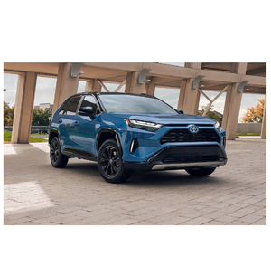 Toyota RAV4 Usada Lista para Exportación, SUV Duradero y Eficiente en Consumo de Combustible con Conducción Suave y Gran Presencia en la Carretera - Product Image 6