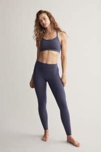 Sexy Gym Front Twist Fitness acolchado con secado rápido correas estrechas ajustable busto forma entrenamiento Crop Tank Top Sujetador deportivo mujeres - Product Image 3