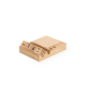 Portapenne con Calendario Perpetuo Sostenibile di Dex - Product Image 1