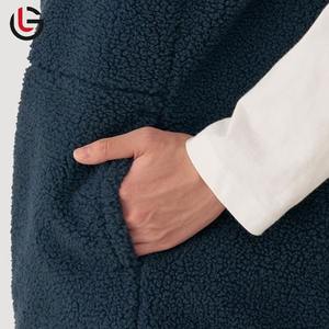 Chaleco de trabajo de lana polar de invierno informal reversible OEM personalizado para hombres de talla grande - Product Image 6