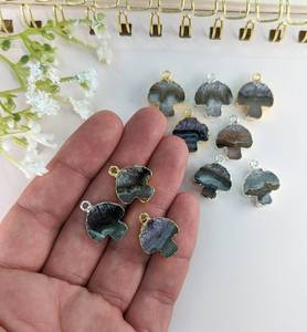 Pendentif en forme de champignon en forme d'améthyste Bijoux en cristal naturel plaqué or 14K en argent sterling 925 galvanisé - Product Image 5