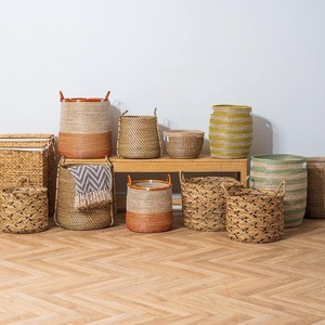 Panier rond en jonc de mer noir et naturel, fait main, pour rangement, vente en gros, écologique, fabriqué au Vietnam - Product Image 5