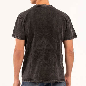 High Street Hip Hop T-shirt délavé à l'acide Logo personnalisé et taille Matériau en polyester/coton de haute qualité - Product Image 4