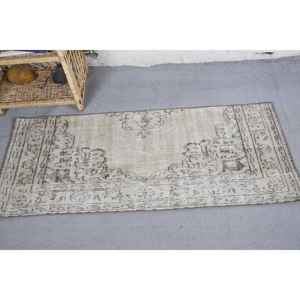 Vintage 2 X 4.8ft Beige <b>Brown</b> <b>Wool</b> Rug Classic Patchwork Design Handmade Rectangle Plush for Bedroom Bedside Polyester Latex - Product Image 3