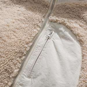 Manteau d'aventure en plein air de qualité supérieure avec doublure thermique légère et veste polaire à fermeture éclair pour homme - Product Image 3