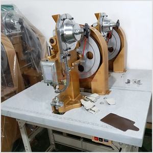 Machine à œillets <span class=keywords><strong>automatique</strong></span> professionnelle CADDY, machine à œillets à entraînement par courroie, alimentation <span class=keywords><strong>automatique</strong></span> pour la fabrication de sacs cadeaux, la fabrication de chaussures - Product Image 6