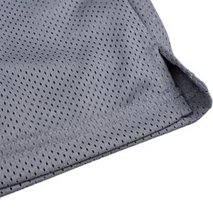 Vente en gros de shorts en maille décontractés et respirants pour hommes avec logo personnalisé pour le fitness et le sport - Product Image 4