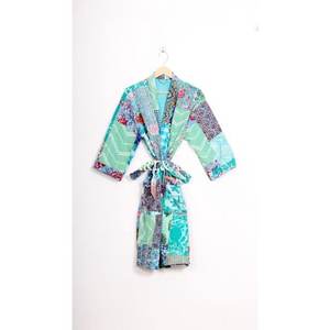 ชุดคลุมกิโมโนผ้าฝ้ายออร์แกนิค 100% ลายดอกไม้แบบวินเทจ ตัดเย็บด้วยมือสไตล์อินเดีย เหมาะสำหรับเทศกาล ฤดูใบไม้ผลิ ฤดูร้อน เป็นมิตรต่อสิ่งแวดล้อม ใช้เป็นชุดนอนได้ - Product Image 5