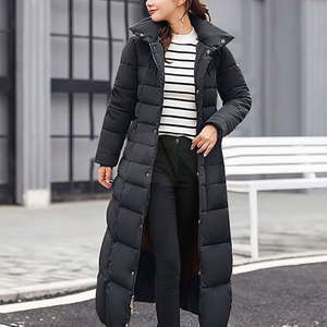 Chaqueta acolchada larga de moda para mujer con capucha Chaqueta larga acolchada de invierno impermeable para mujer Precio al por mayor - Product Image 6