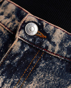 2025 nuevos pantalones vaqueros Capri de pierna ancha holgados de estilo americano clásico Retro que combinan con todo para mujer de cintura alta de tejido medio informal de mezclilla lavada - Product Image 3