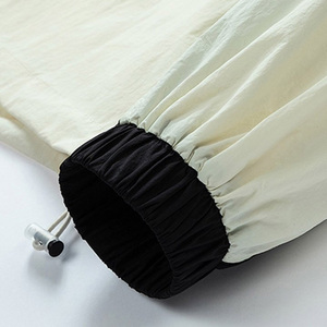 Veste coupe-vent légère à la vente chaude pour hommes et femmes, matériau imperméable, capuche, fermeture éclair, taille plus, design bicolore, coupe-vent - Product Image 5