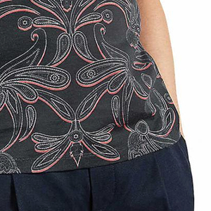 T-shirt court pour homme en coton 100% tissé, col rond, coupe classique, anti-froissement, séchage rapide, impression numérique de haute qualité, vente en gros personnalisée - Product Image 5