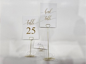 Grand porte-cartes rond doré en métal, parfait pour les numéros de table, les menus, les photos, les mariages et les événements. - Product Image 5