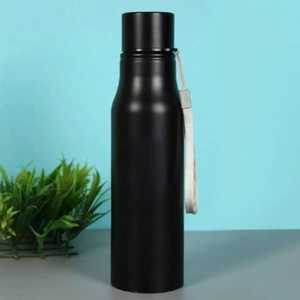 La bouteille d'eau isolée EA garde les boissons froides ou chaudes pendant longtemps et sans BPA, parfaite pour le travail ou l'extérieur. - Product Image 2