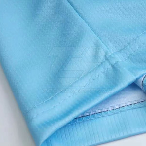 Uniforme de basket-ball d'équipe personnalisé, 100% polyester, respirant, de qualité supérieure - Product Image 3