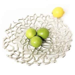 Cuenco para servir frutas antiguo de aluminio en platos de ensalada de diseño único Cuencos para servir palomitas de maíz con diseño moderno de hoja de Gingko - Product Image 5