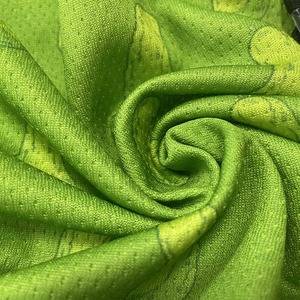 Camiseta de hockey sobre hielo personalizada de poliéster profesional OEM, camisetas de hockey de entrenamiento para hombres, uniforme de hockey sobre hielo verde y negro personalizado - Product Image 6