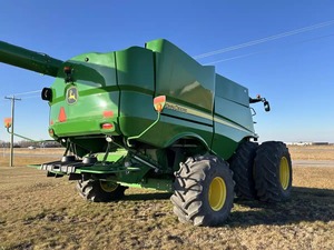 Acheter Pas Cher Agricole Johnn Deeree S780 Moissonneuse-batteuse à Vendre Disponible - Product Image 5