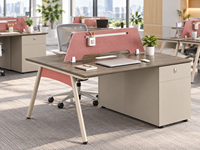 Bureau double avec écran de confidentialité, armoire de rangement, solution de poste de travail modulaire pour espace de travail d'équipe