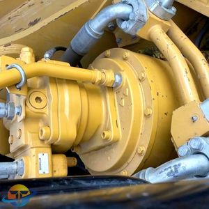 Excavadora Usada Caterpillar CAT390FL con Cucharón, Excavadora de Marca en Venta - Product Image 2